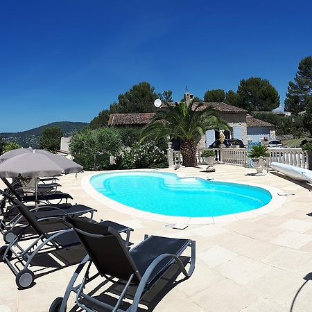 Gite Les Pins Climatise Piscine Chauffee Jardin Peymeinade Экстерьер фото