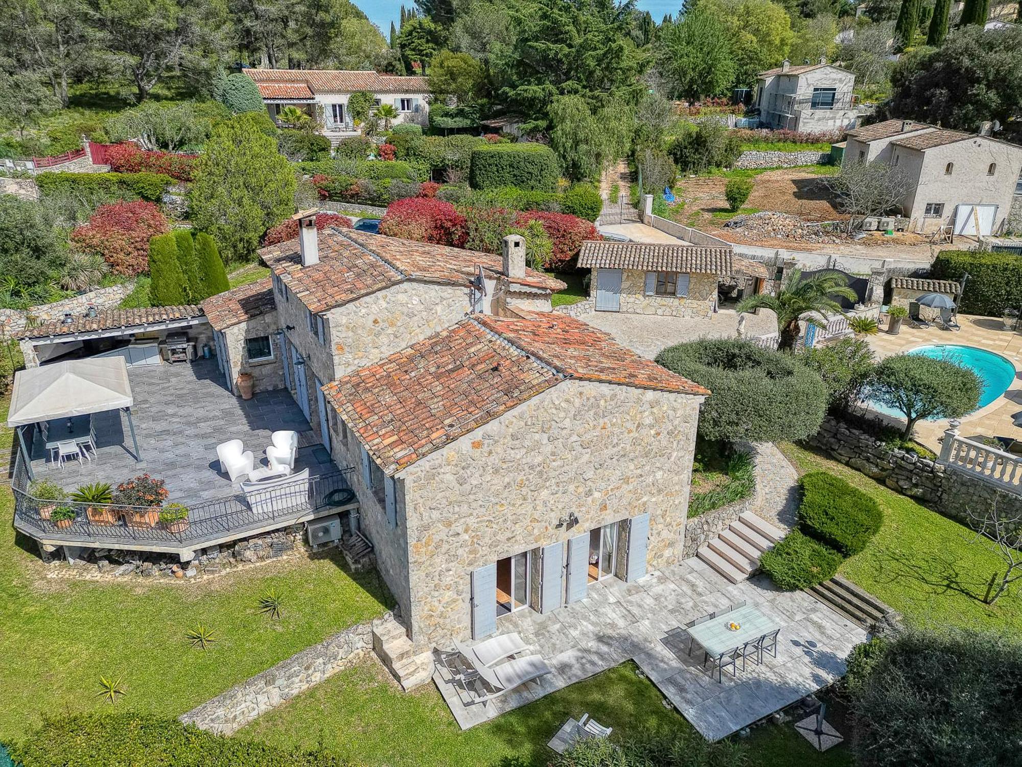 Gite Les Pins Climatise Piscine Chauffee Jardin Peymeinade Экстерьер фото